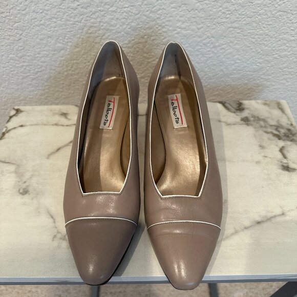 Talbots Taupe with White Trim Pumps - Picture 1 of 6